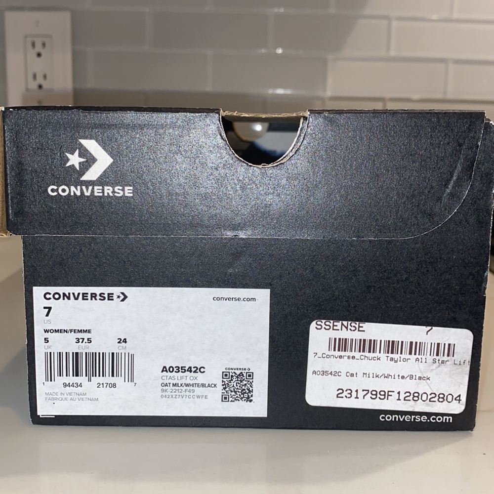 Converse Chuck Taylor All Star Lift Platform - Picture 9 of 9